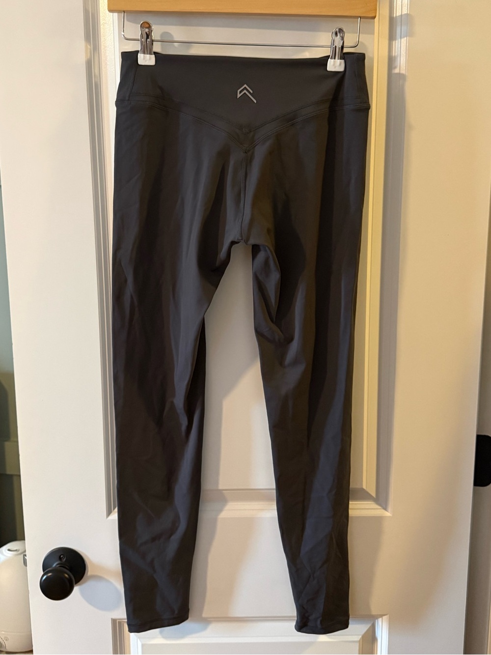ONER ACTIVE UNIFIEDMOVE™ WRAP LEGGINGS IN COAL